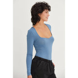 LONG SLEEVE SWEETHEART NECK BODYSUIT: BLACK